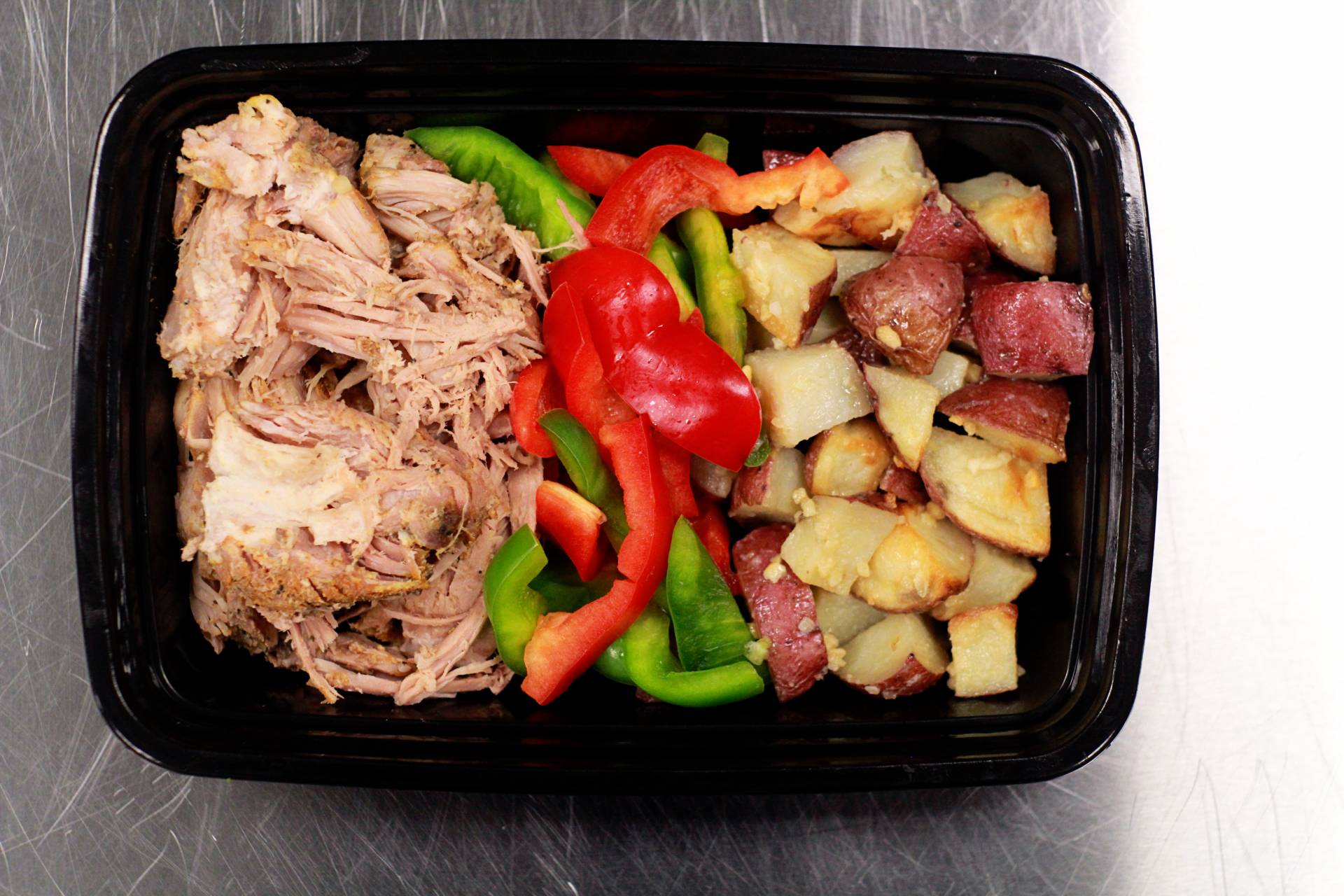 Slow-Cooked Pork with Red Potatoes & Bell Pepper